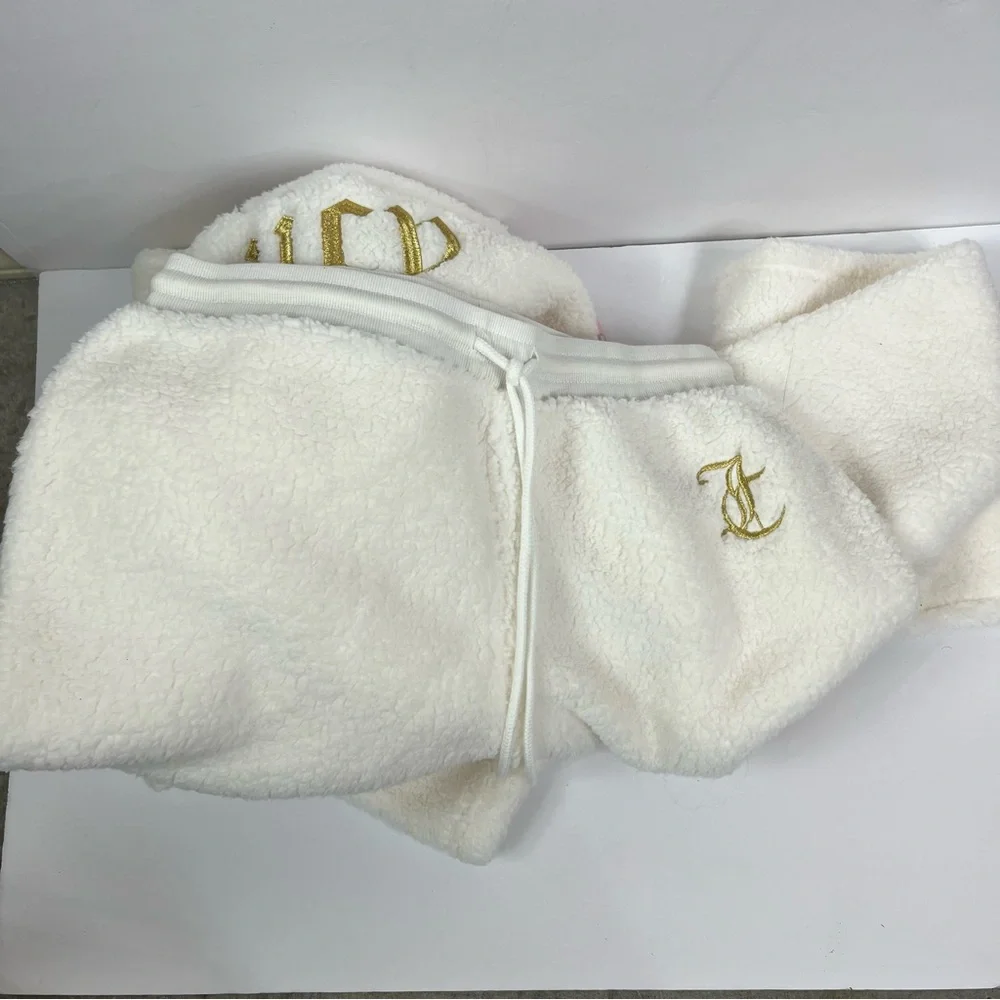 Juicy Couture Cozy White and Gold PJ Set